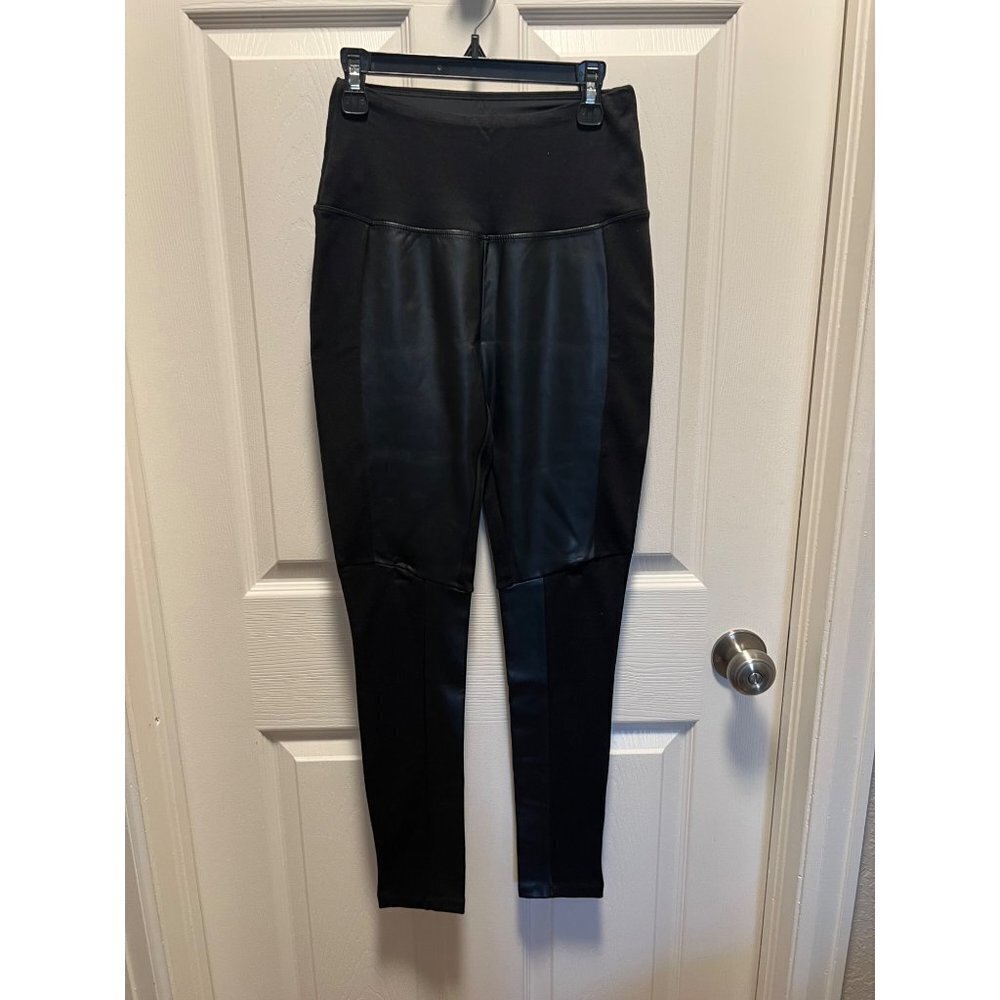Ruby Ribbon | Black Leggings Faux Leather Sz XS